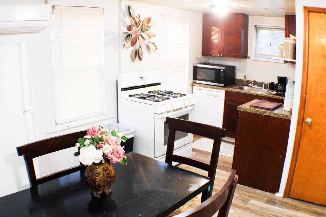 פיטסבורג California Ave - 2 Bedroom - Home Away From Home! מראה חיצוני תמונה