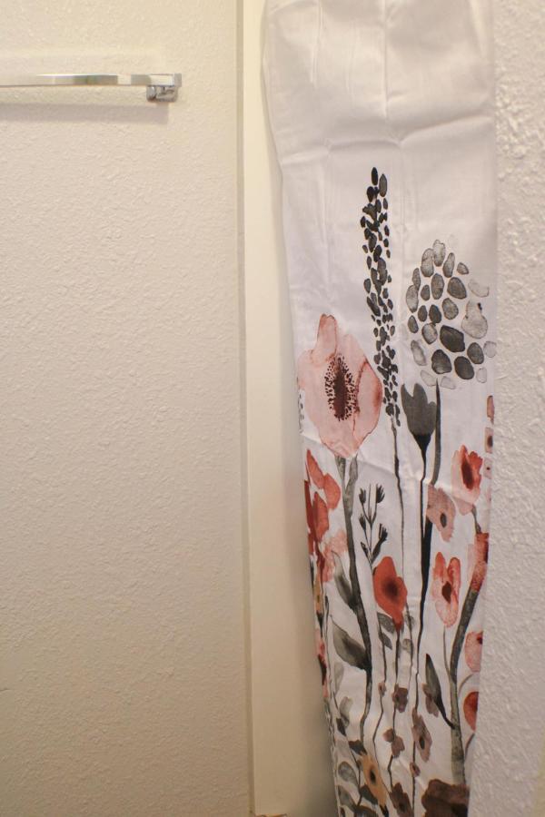 פיטסבורג California Ave - 2 Bedroom - Home Away From Home! מראה חיצוני תמונה